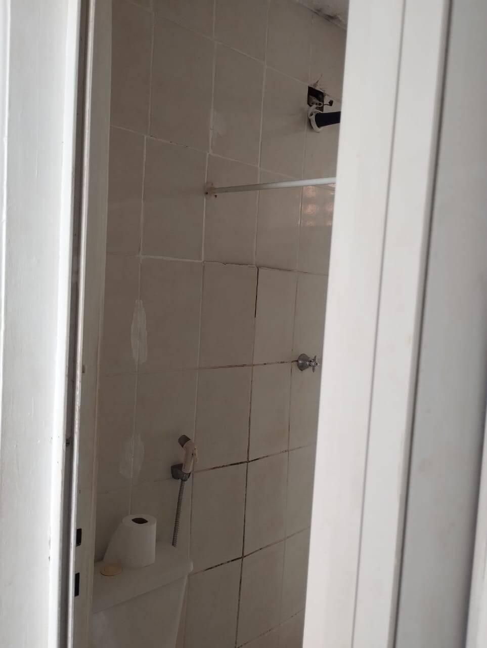 Apartamento à venda e aluguel com 2 quartos, 70m² - Foto 2