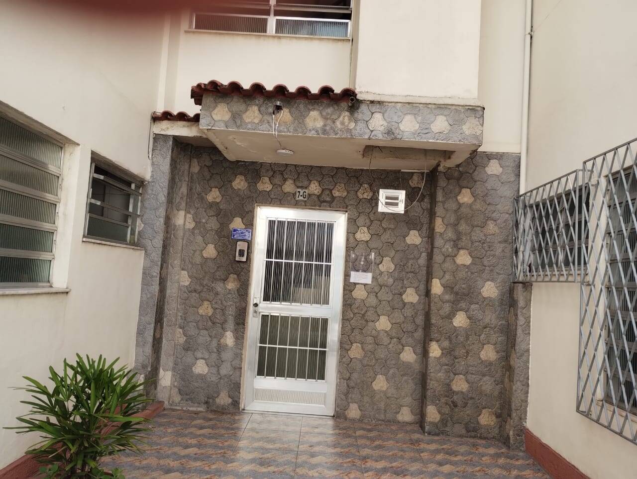 Apartamento à venda e aluguel com 2 quartos, 70m² - Foto 15