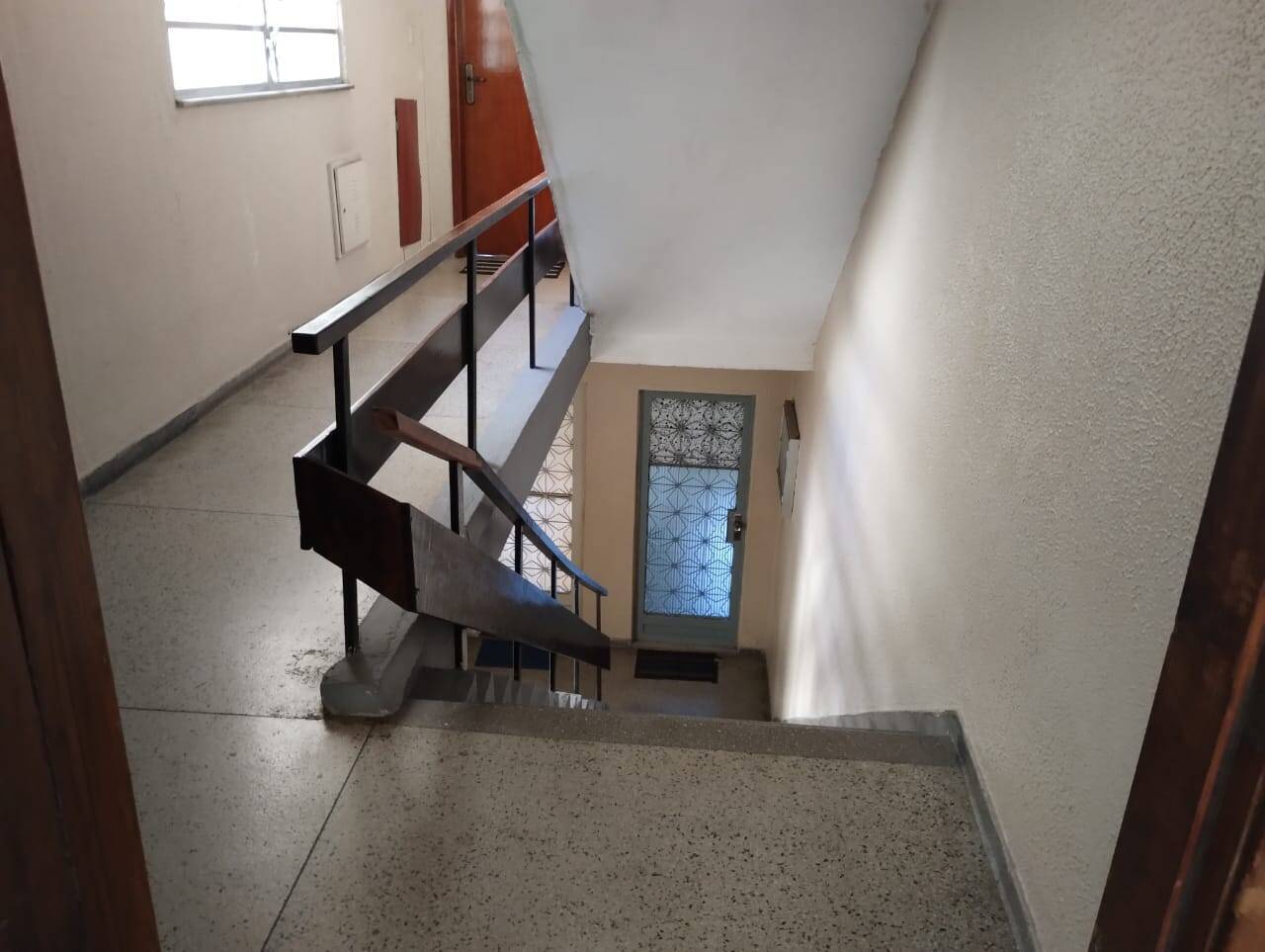 Apartamento à venda e aluguel com 2 quartos, 70m² - Foto 22