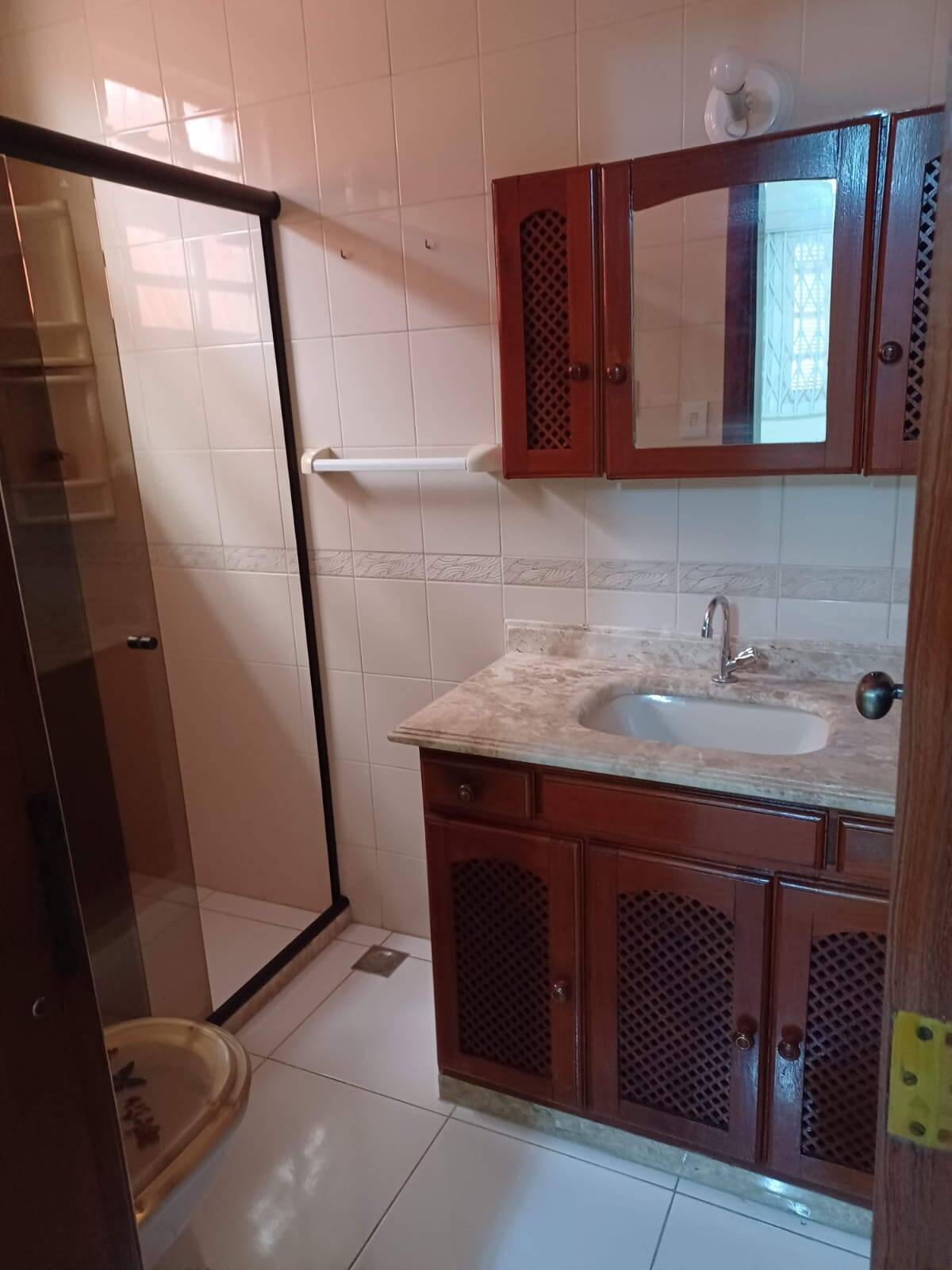 Casa à venda com 3 quartos, 330m² - Foto 25