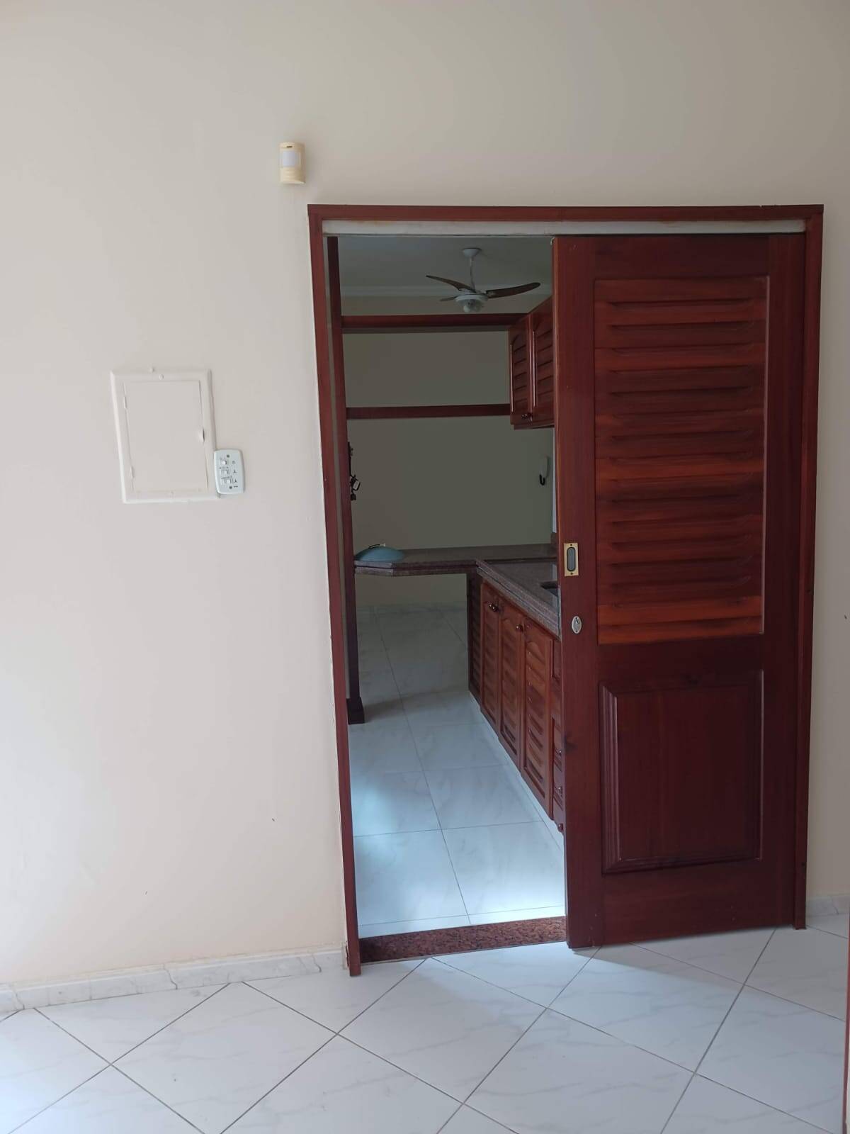 Casa à venda com 3 quartos, 330m² - Foto 48