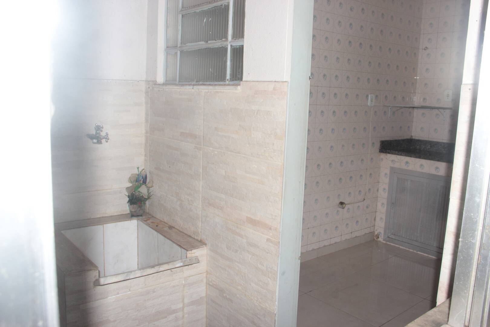 Casa à venda com 2 quartos, 80m² - Foto 28